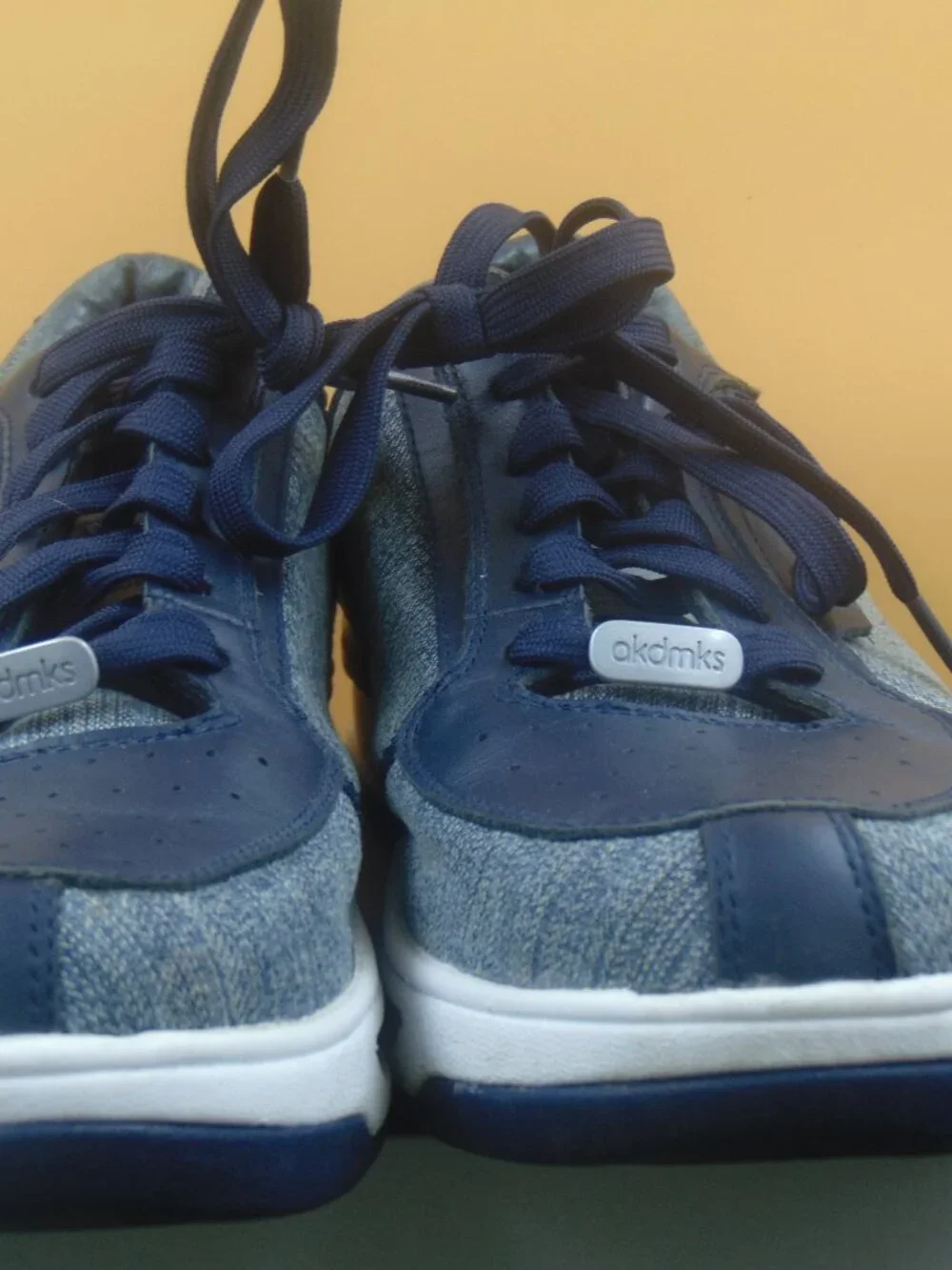 Akademiks Men's Dayton Chambray Casual Shoes